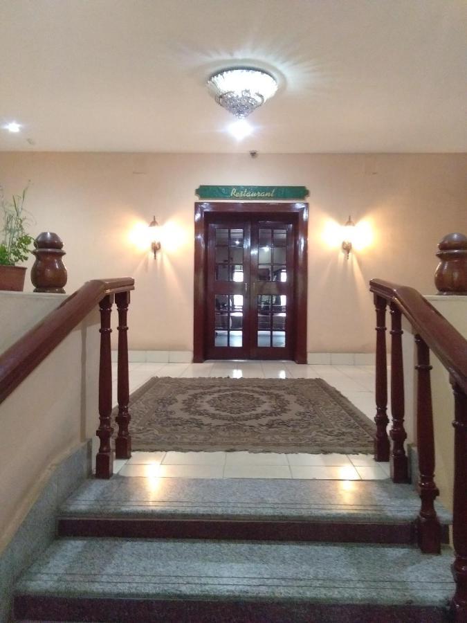 Hotel Indsurya ديبروجاره المظهر الخارجي الصورة